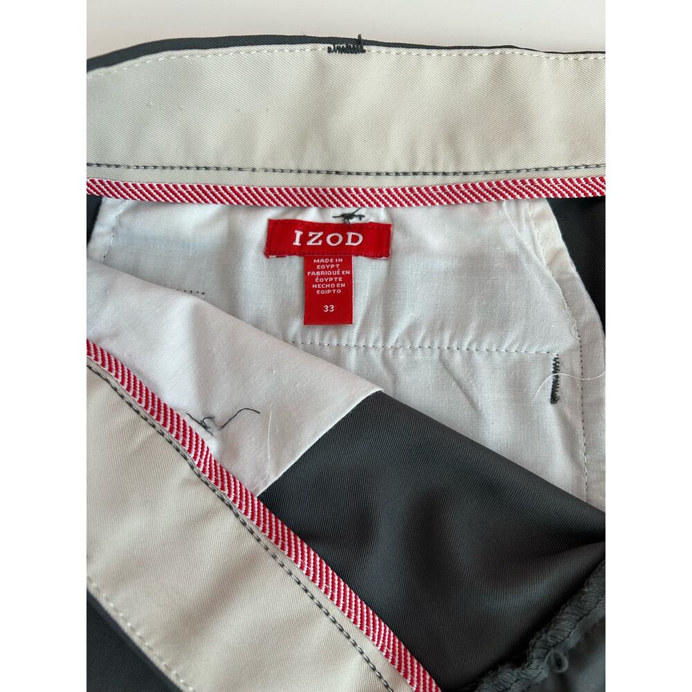 Izod Lightweight Solid Flat Front Dark Gray 10.5" Inseam Men Chino Short Size 33 - Picture 3 of 8